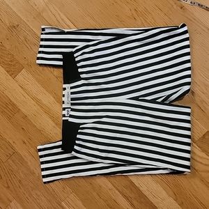 Black and white vertical stripe skinny pant